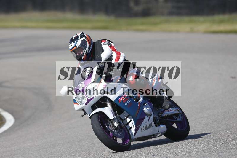 /01 02.04.2026 MAZ ADR/Gruppe gelb Gruppe gruen/3